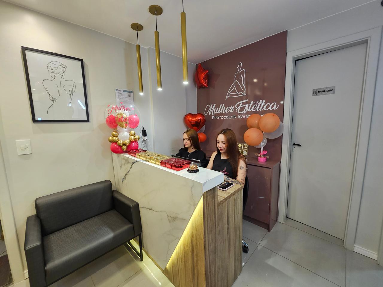 Recepção Clínica Mulher Estética