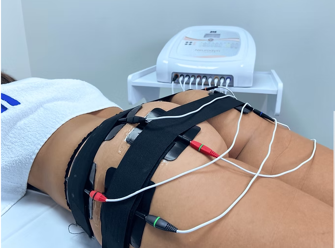 Equipamento de eletroestimulação para tonificação muscular e firmeza corporal